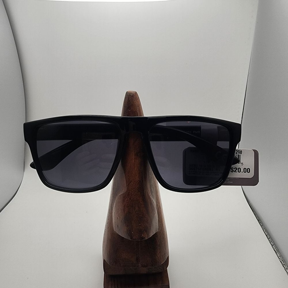 NWT Falls Creek Black Sunglasses